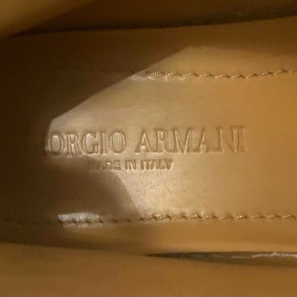 Giorgio Armani Black Pebbled Leather Ankle Boots. Worn once. 8 1/2. - Picture 7 of 11